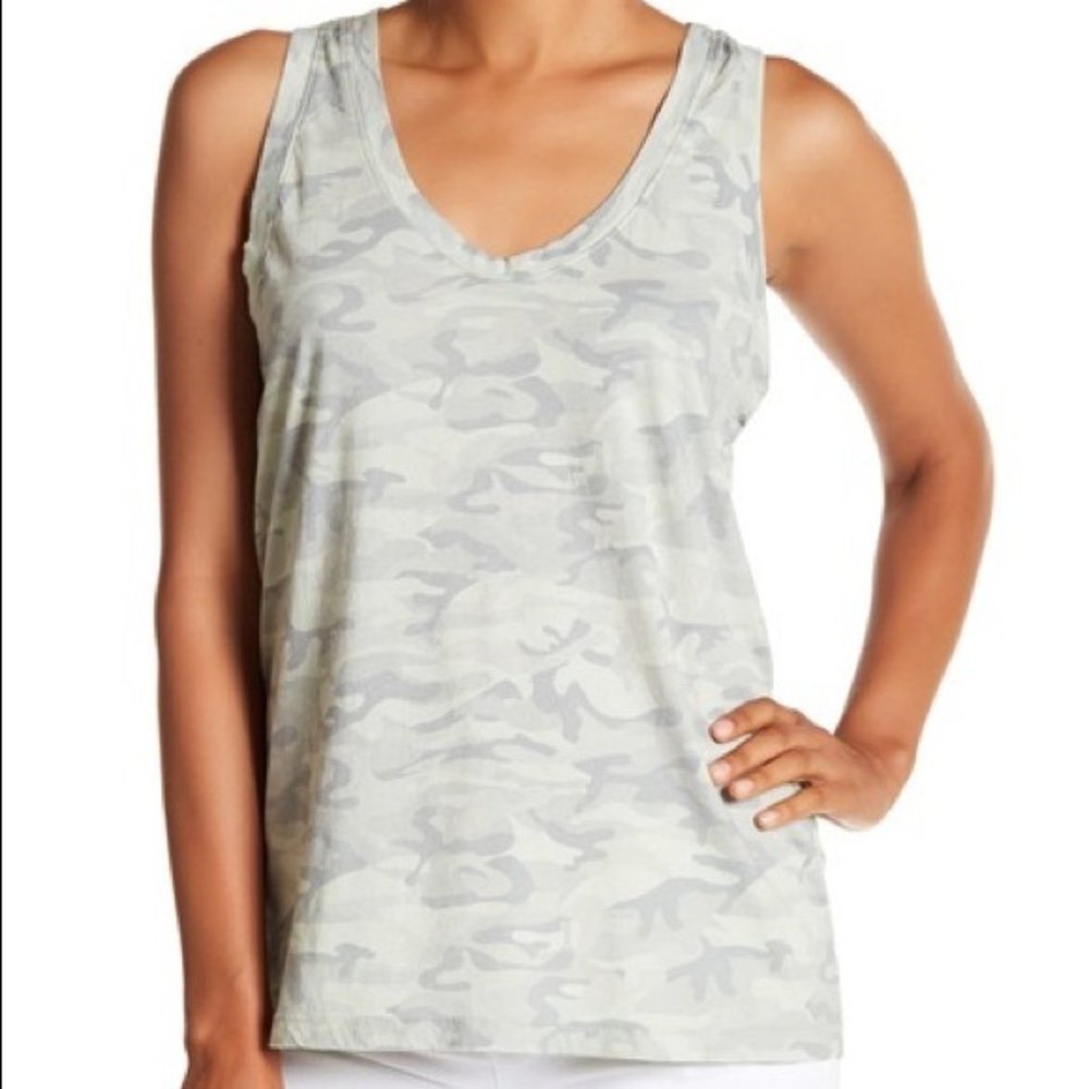Michael Stars Camo Green Tank Top - Picture 3 of 4